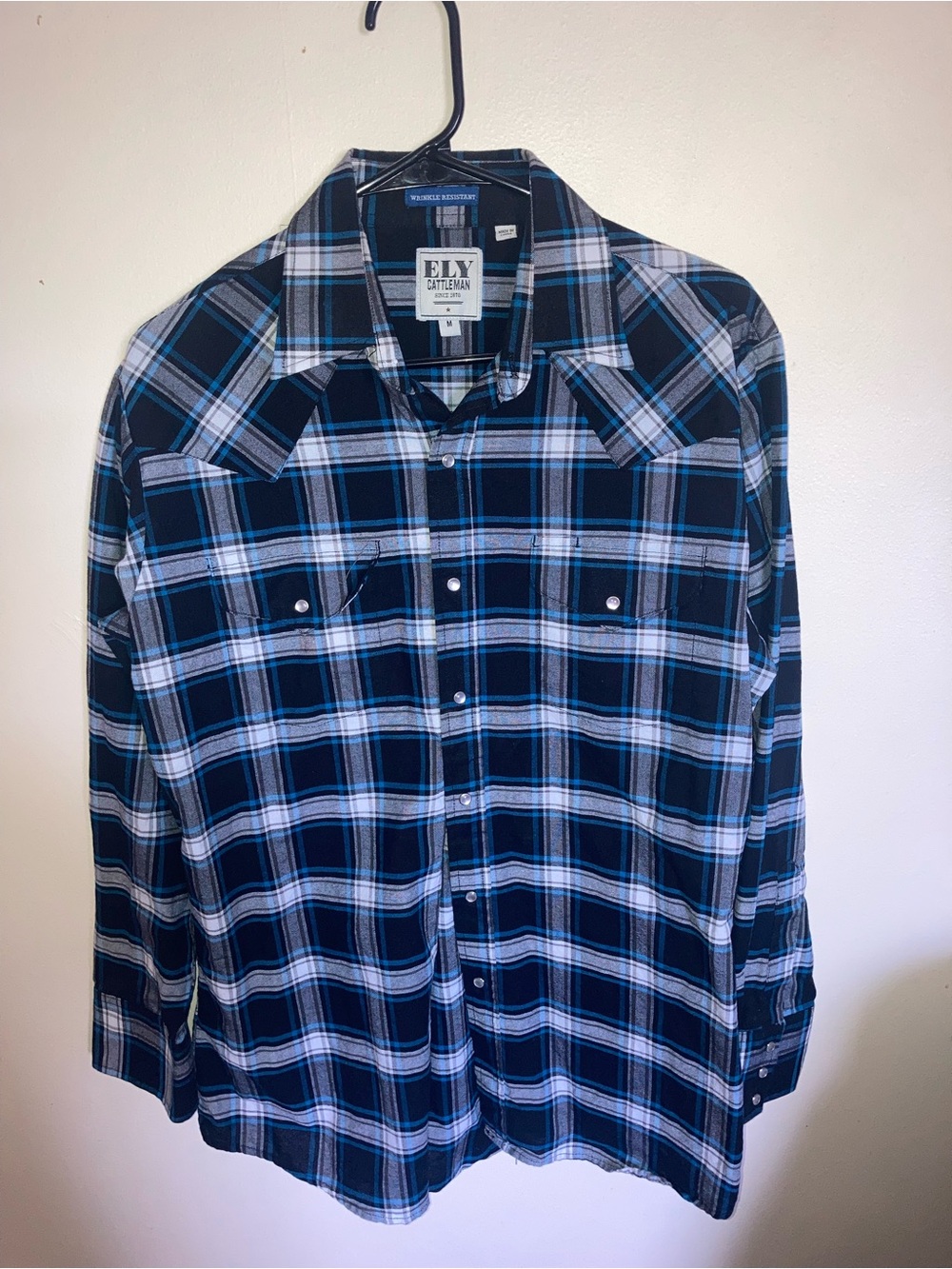 Ely Cattleman Men's Navy and Light Blue Plaid Pearl-Snap Western Shirt